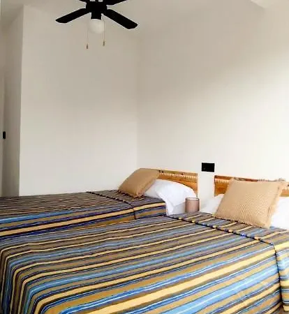 Turistico Playa Capellans, Salou. Wifi *